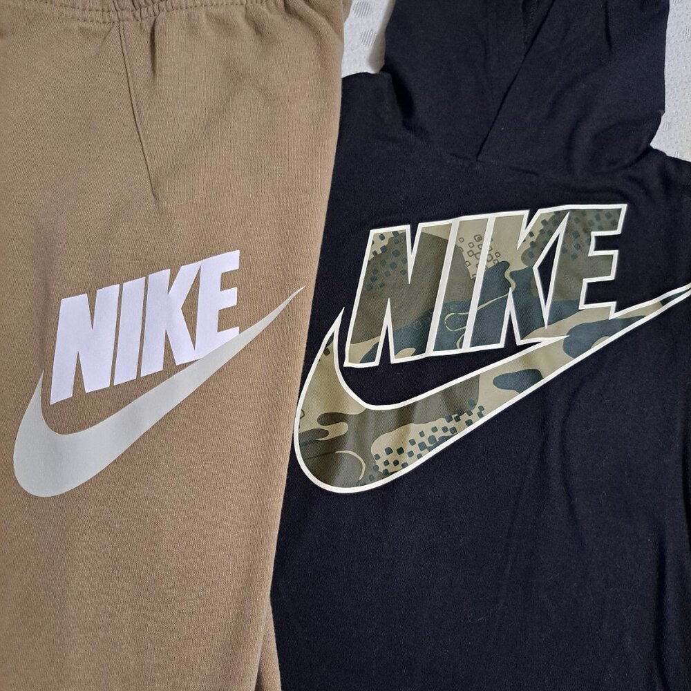 Boys NIKE set! Size 4/5 5/6
